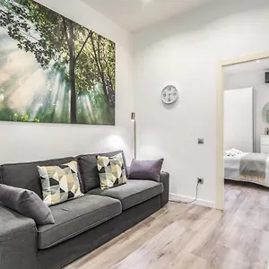 https://great-location-lovely-loft-in-barcelona.catalonia-hotels.com
